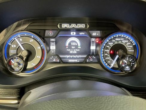 Used 2022 RAM 3500 Limited image 32