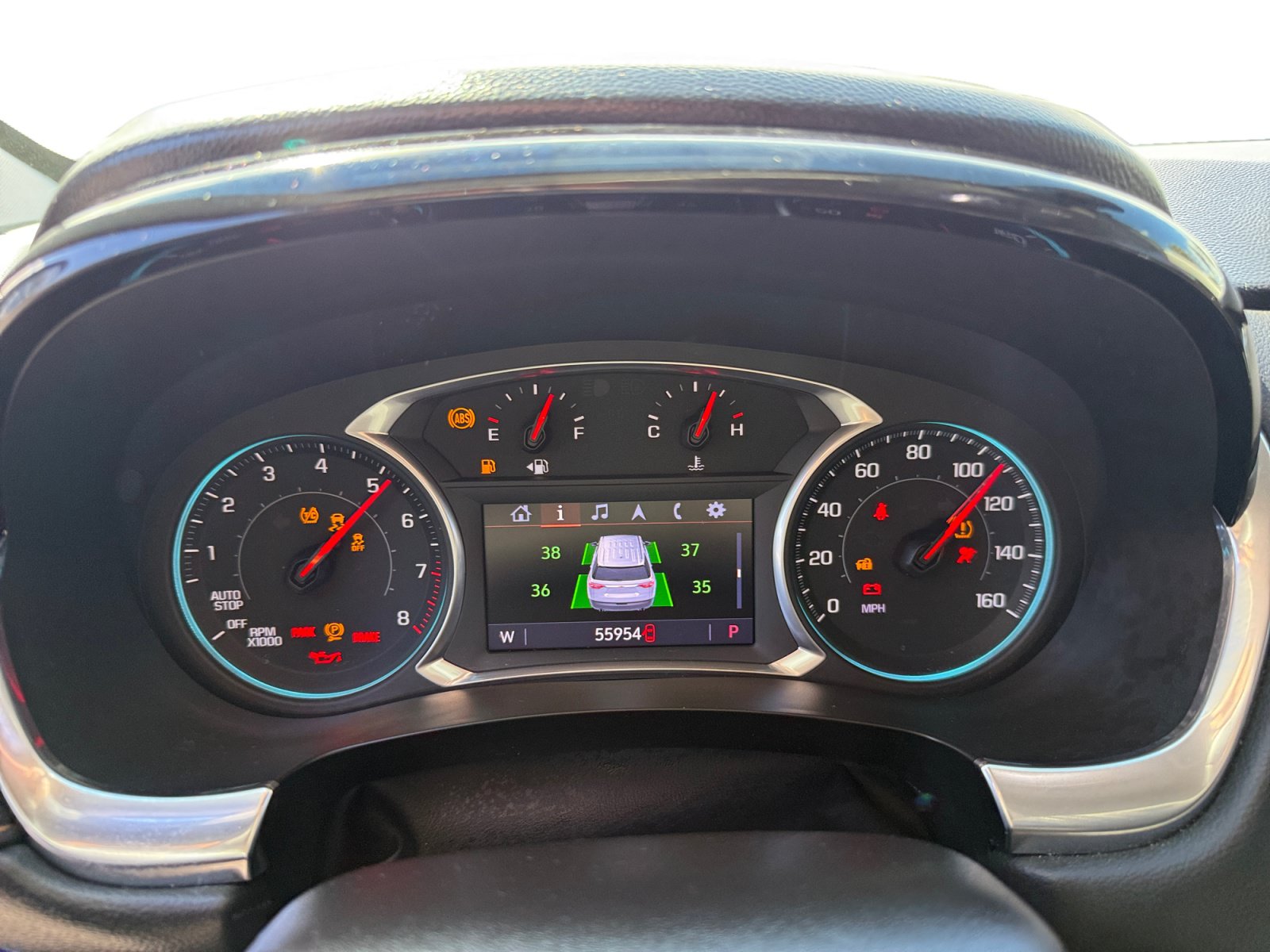 Used 2021 Chevrolet Traverse LT FWD image 11