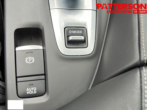 Used 2023 INFINITI QX50 Sport FWD image 16