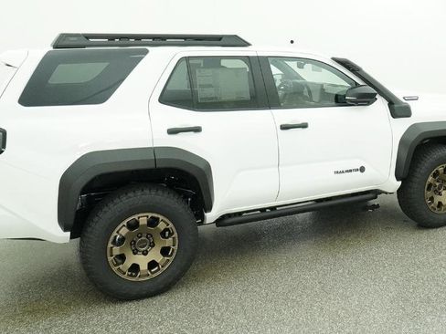 New 2026 Toyota 4Runner Trailhunter AWD/4WD image 9