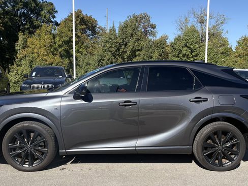 Used 2024 Lexus RX 500h F Sport image 7