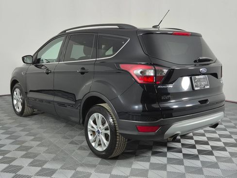 Used 2018 Ford Escape SE AWD/4WD image 5