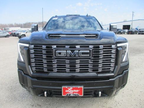 New 2026 GMC Sierra 2500 Denali Ultimate image 13