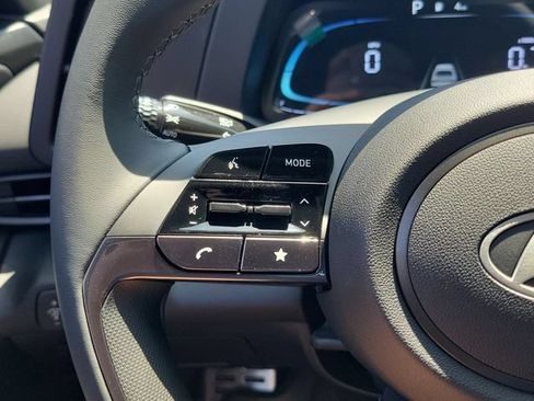 New 2026 Hyundai Elantra SEL Sport FWD image 7