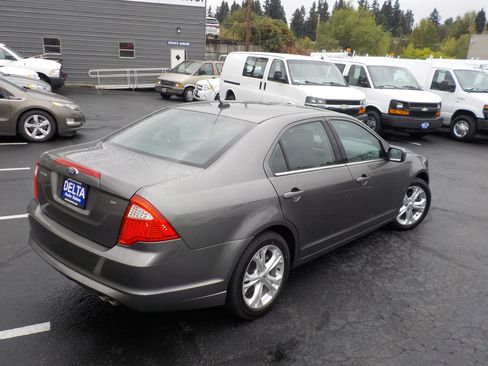 Used 2012 Ford Fusion SE FWD image 8