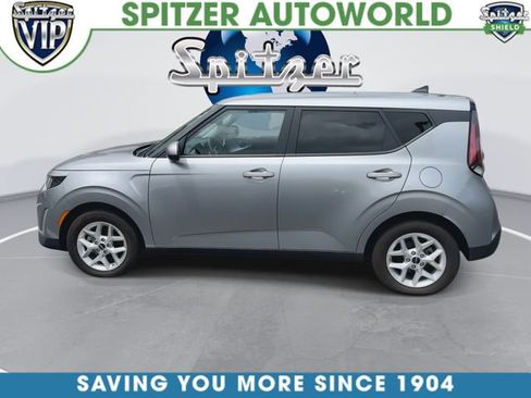 Used 2025 Kia Soul LX w/ LX Technology Package FWD image 5