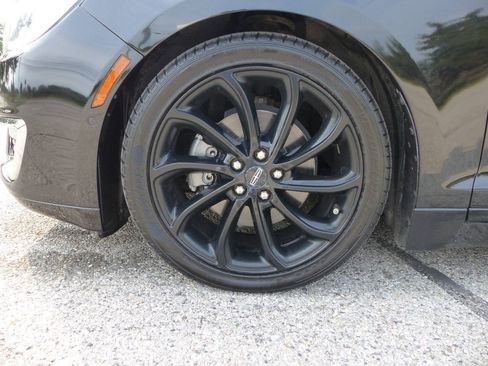 Used 2020 Lincoln MKZ Reserve w/ Monochromatic Package AWD/4WD image 14