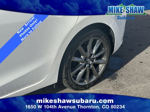 Used 2018 MAZDA MAZDA3 Touring image 14