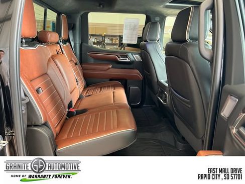 Used 2024 GMC Sierra 1500 Denali Ultimate AWD/4WD image 37