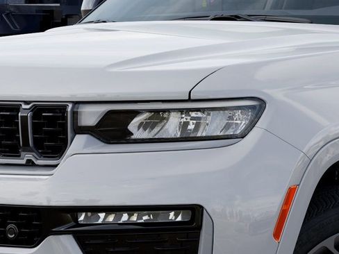 New 2026 Jeep Grand Cherokee L Summit AWD/4WD image 10
