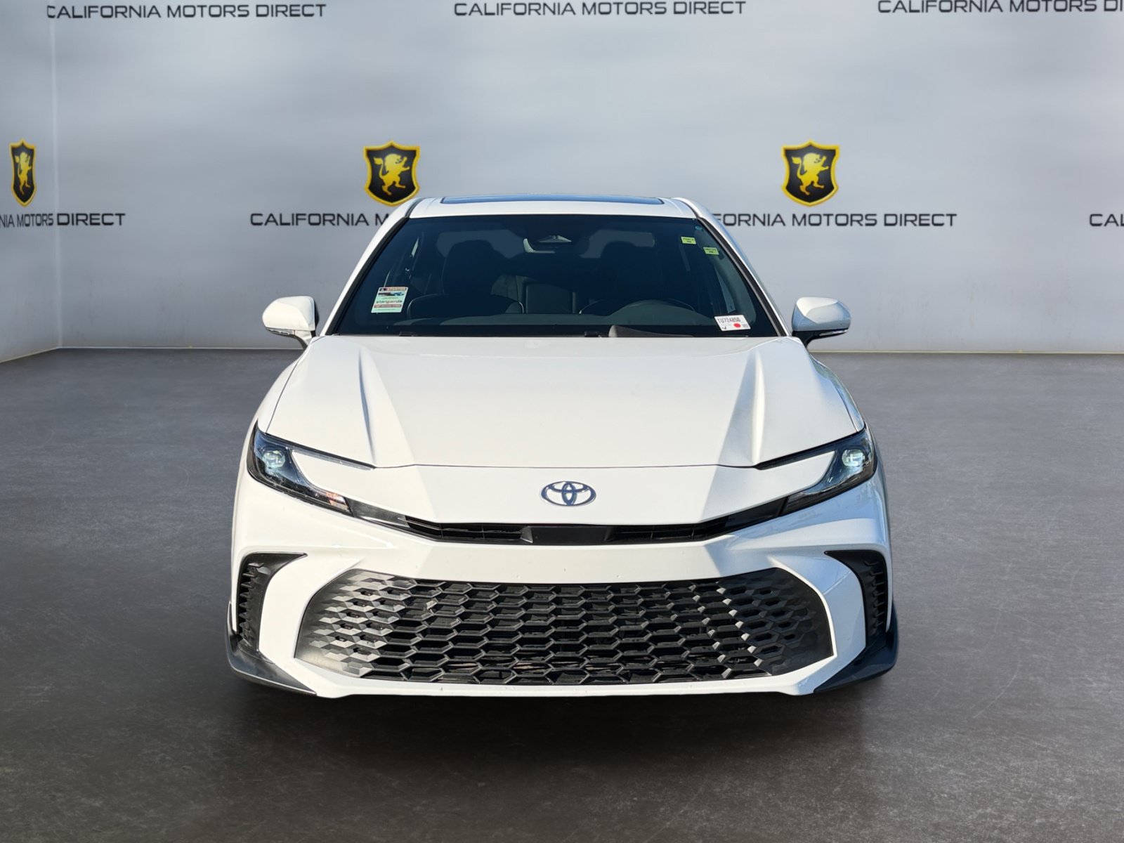 Used 2026 Toyota Camry SE w/ Multimedia Upgrade Package FWD image 8