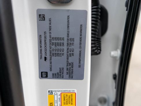 Used 2023 GMC Yukon AT4 w/ AT4 Premium Package image 44