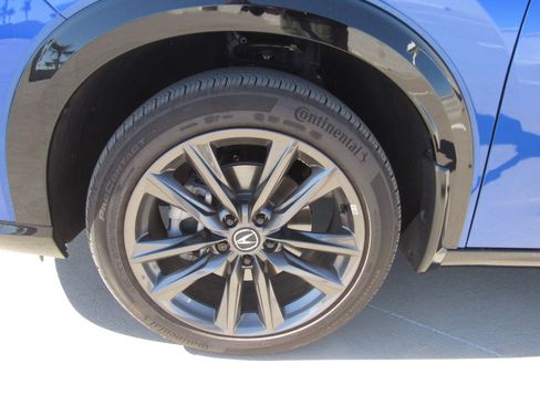 Certified 2025 Acura ADX A-Spec image 4