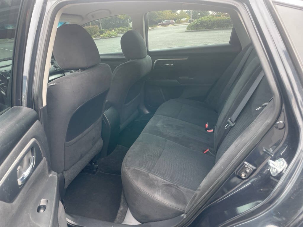 Used 2014 Nissan Altima 2.5 SV FWD image 13