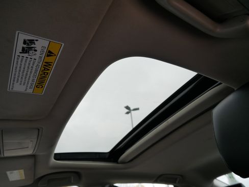 Certified 2024 Acura TLX w/ Technology Package image 33