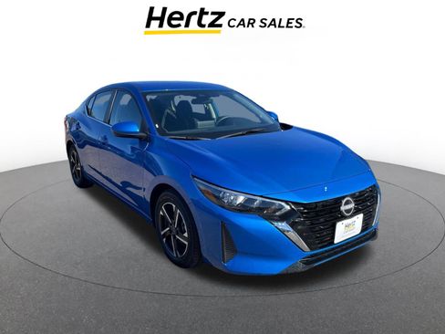 Used 2025 Nissan Sentra SV image 1