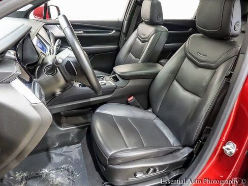 Certified 2024 Cadillac XT5 Premium Luxury image 9