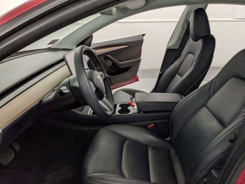 Used 2023 Tesla Model 3 Standard Range image 13