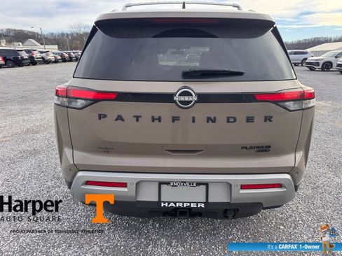 Used 2024 Nissan Pathfinder Platinum image 4