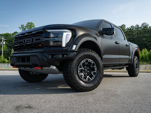 Used 2025 Ford F150 Raptor w/ Equipment Group 803A Raptor R AWD/4WD image 6