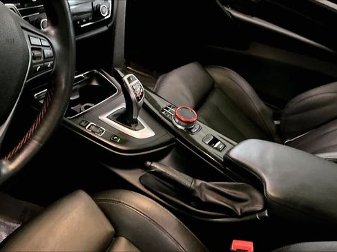 Used 2018 BMW 430i Convertible RWD image 16
