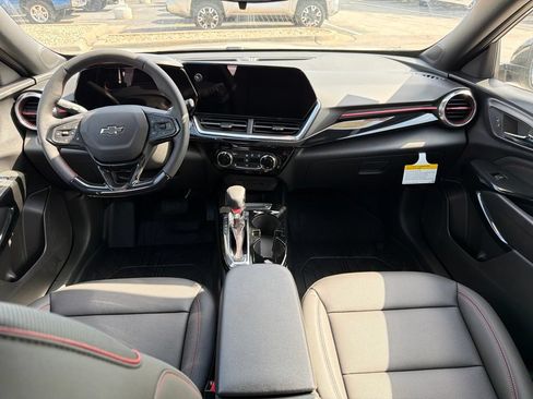 New 2026 Chevrolet Trax RS FWD image 15