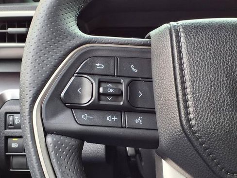 Used 2025 Toyota 4Runner TRD Off-Road Premium w/ Tow Technology Package AWD/4WD image 11