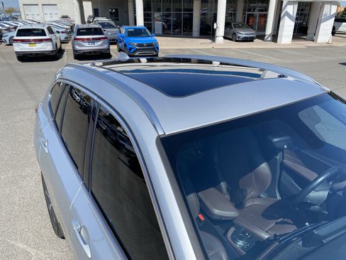 Used 2018 BMW X1 xDrive28i AWD/4WD image 10