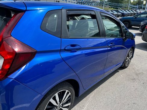 Used 2018 Honda Fit EX image 3