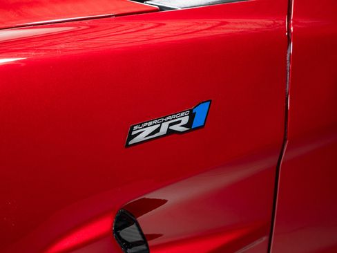 Used 2010 Chevrolet Corvette ZR1 w/ Preferred Equipment Group image 17