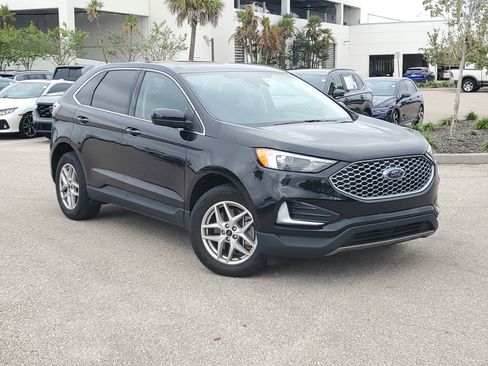 Used 2023 Ford Edge SEL image 32