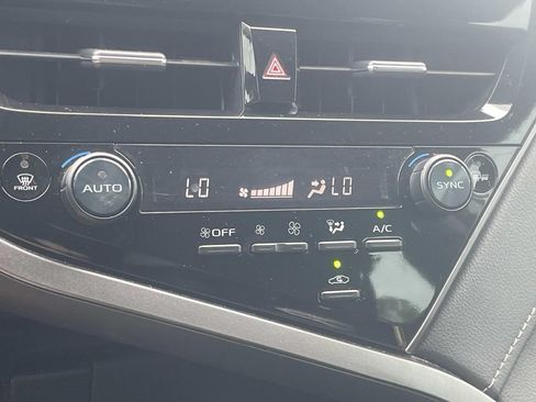Used 2024 Toyota Camry XSE w/ Navigation Package FWD image 18