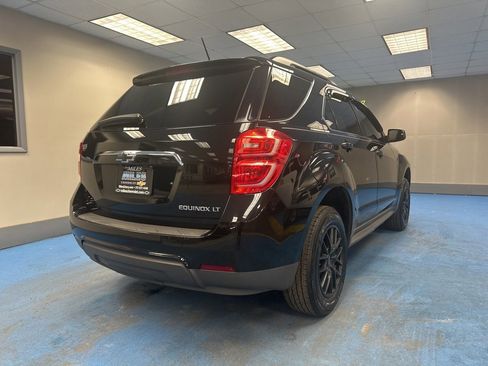 Used 2016 Chevrolet Equinox LT w/ Convenience Package image 2