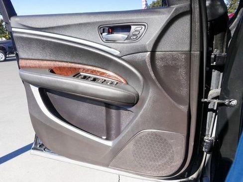 Used 2018 Acura MDX FWD image 22