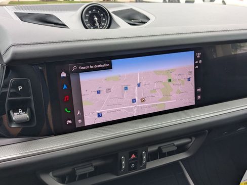 New 2026 Porsche Cayenne S image 17