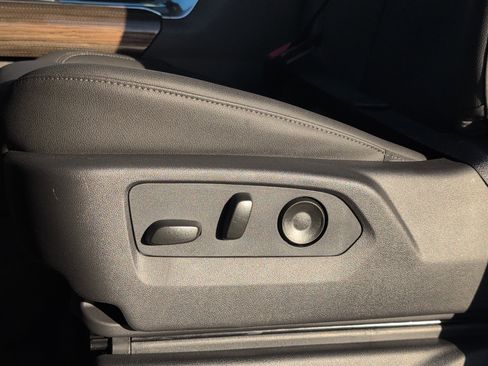 New 2026 Chevrolet Silverado 1500 LT Trail Boss w/ Safety Package image 14