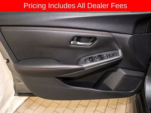 Certified 2024 Nissan Sentra SR FWD image 11
