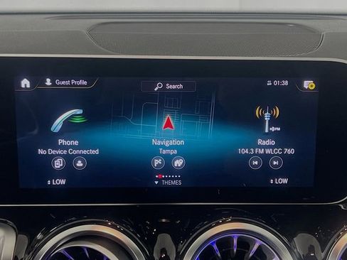 Used 2021 Mercedes-Benz GLB 35 AMG 4MATIC image 21