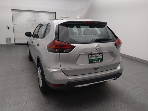 Used 2020 Nissan Rogue S FWD image 6