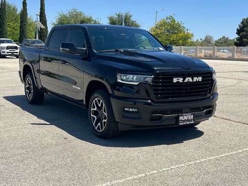 New 2026 RAM 1500 Laramie AWD/4WD image 10