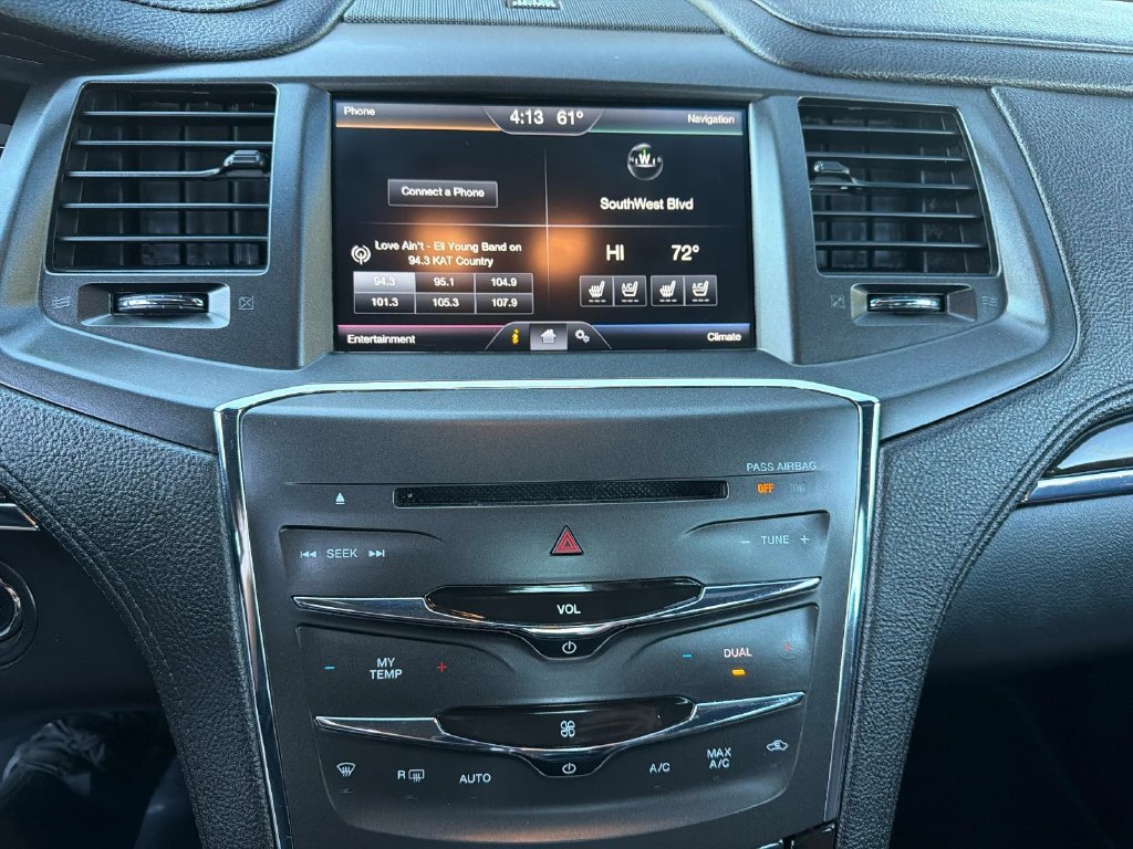 Used 2014 Lincoln MKS w/ Equipment Group 101A FWD image 24