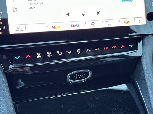 New 2026 Jeep Grand Cherokee L 4WD image 22