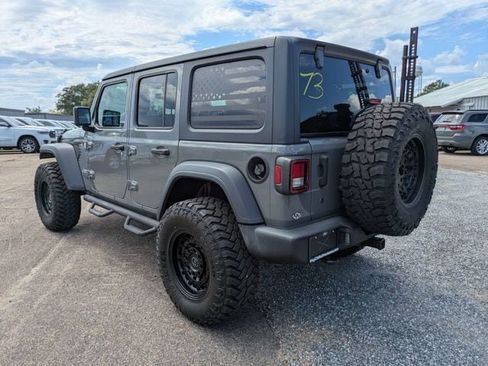 Used 2019 Jeep Wrangler Unlimited Sport S AWD/4WD image 6
