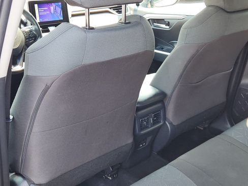Certified 2025 Toyota RAV4 XLE AWD/4WD image 22