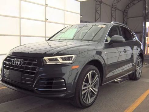 Used 2020 Audi Q5 e Premium Plus w/ Premium Plus Package AWD/4WD image 1