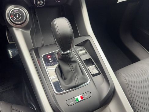 Used 2024 Alfa Romeo Tonale Veloce image 31