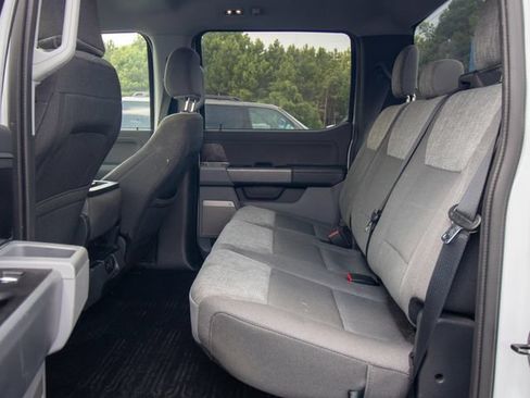 Used 2022 Ford F150 XLT w/ Equipment Group 302A High AWD/4WD image 9