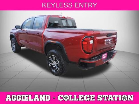 Used 2024 GMC Canyon AT4 AWD/4WD image 6