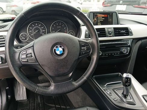 Used 2016 BMW 320i Sedan image 19