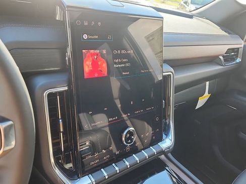New 2026 GMC Yukon Denali w/ Advanced Technology Package image 13